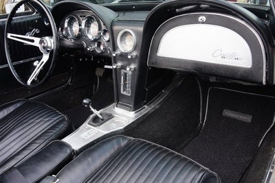 1963 Chevrolet Corvette Roadster