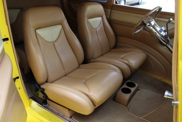 1933 Ford Coupe Hot Rod