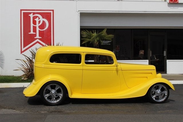 1933 Ford Coupe Hot Rod