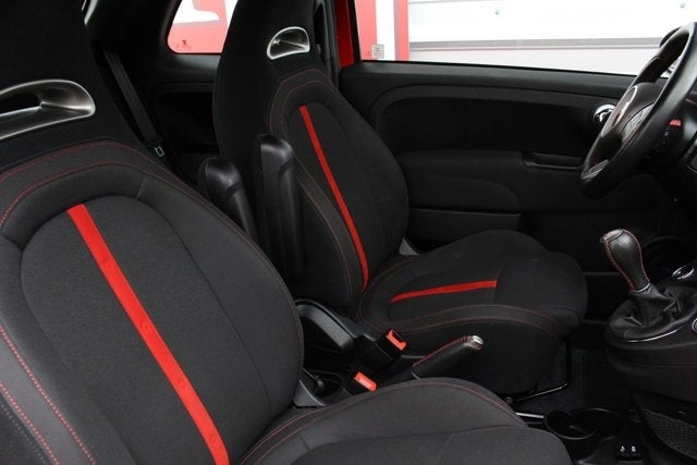 2016 FIAT 500 Abarth