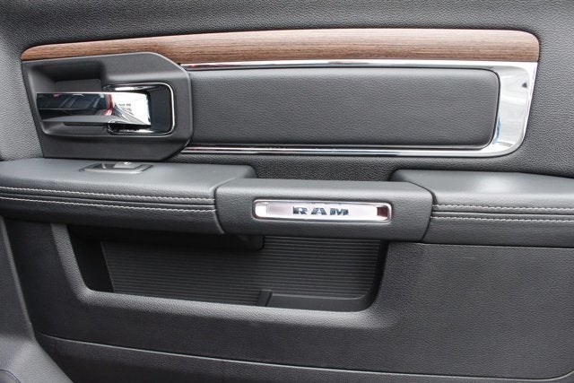 2016 RAM 3500 Laramie