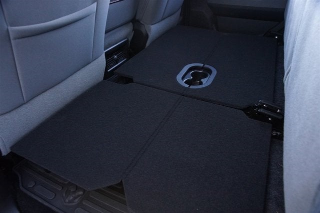 2015 Dodge Ram 2500 Big Horn Crew Cab 4x4