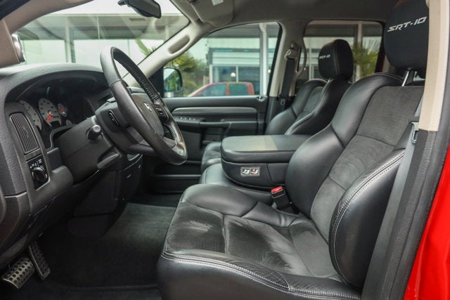2005 Dodge Ram SRT-10 4dr Quad Cab 140.5" WB