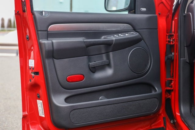 2005 Dodge Ram SRT-10 4dr Quad Cab 140.5" WB