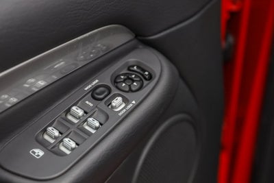 2005 Dodge Ram SRT-10 4dr Quad Cab 140.5" WB