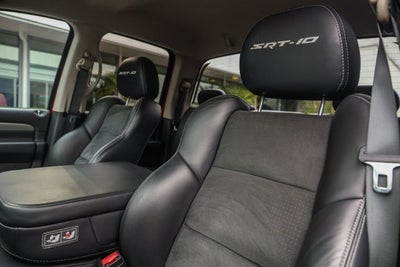 2005 Dodge Ram SRT-10 4dr Quad Cab 140.5" WB