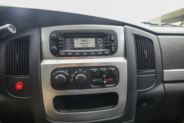 2005 Dodge Ram SRT-10 4dr Quad Cab 140.5" WB