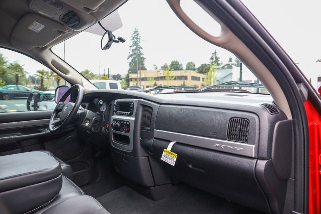 2005 Dodge Ram SRT-10 4dr Quad Cab 140.5" WB