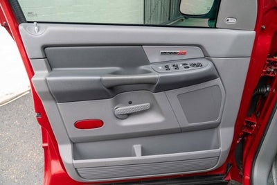 2006 Dodge Ram SRT-10 4dr Quad Cab 140.5" WB