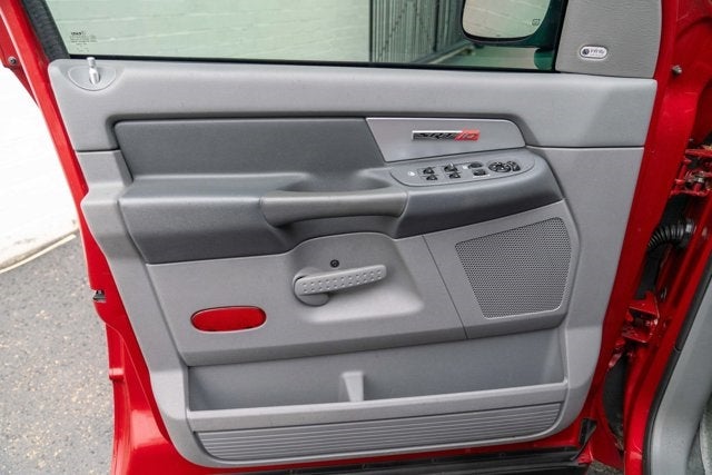 2006 Dodge Ram SRT-10 4dr Quad Cab 140.5" WB