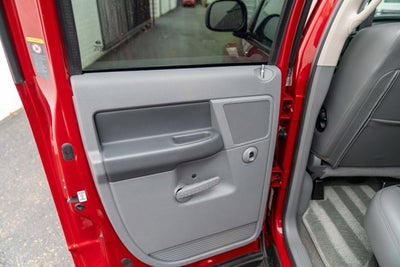 2006 Dodge Ram SRT-10 4dr Quad Cab 140.5" WB