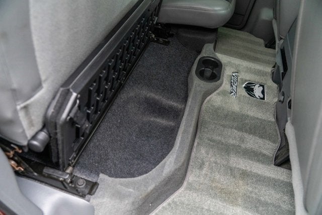 2006 Dodge Ram SRT-10 4dr Quad Cab 140.5" WB