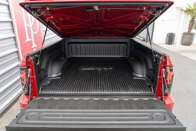 2006 Dodge Ram SRT-10 4dr Quad Cab 140.5" WB