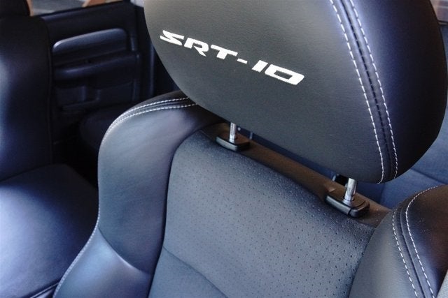 2005 Dodge Ram SRT-10 4dr Quad Cab 140.5" WB