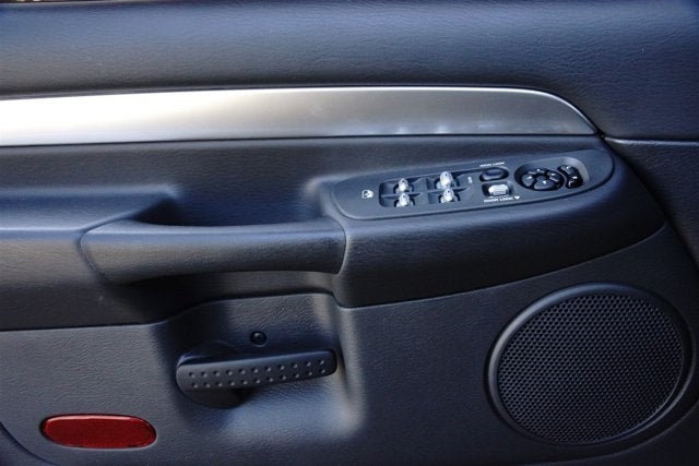 2005 Dodge Ram SRT-10 4dr Quad Cab 140.5" WB