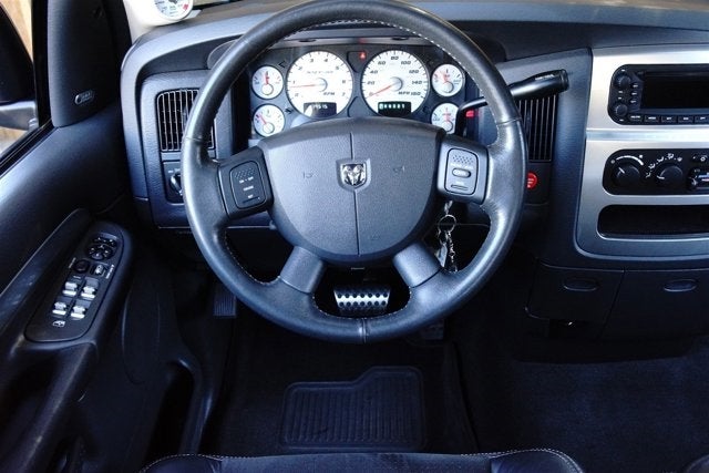 2005 Dodge Ram SRT-10 4dr Quad Cab 140.5" WB