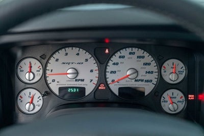 2005 Dodge Ram SRT-10 2dr Reg Cab 120.5" WB