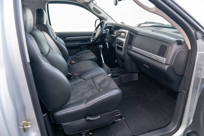 2005 Dodge Ram SRT-10 2dr Reg Cab 120.5" WB