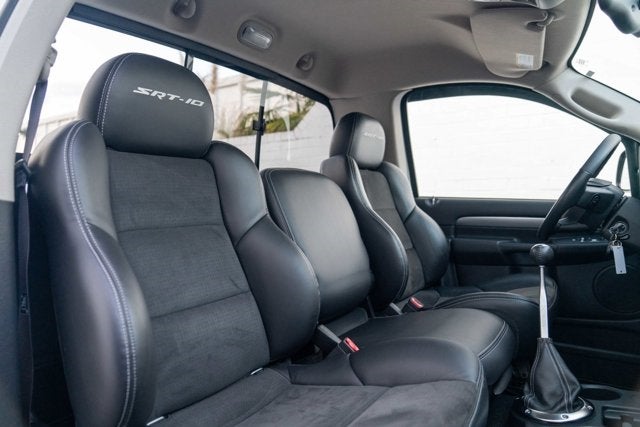 2005 Dodge Ram SRT-10 2dr Reg Cab 120.5" WB