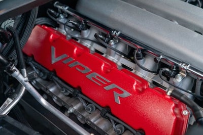 2005 Dodge Ram SRT-10 2dr Reg Cab 120.5" WB