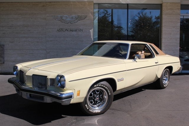 1974 Oldsmobile Cutlass Salon Base