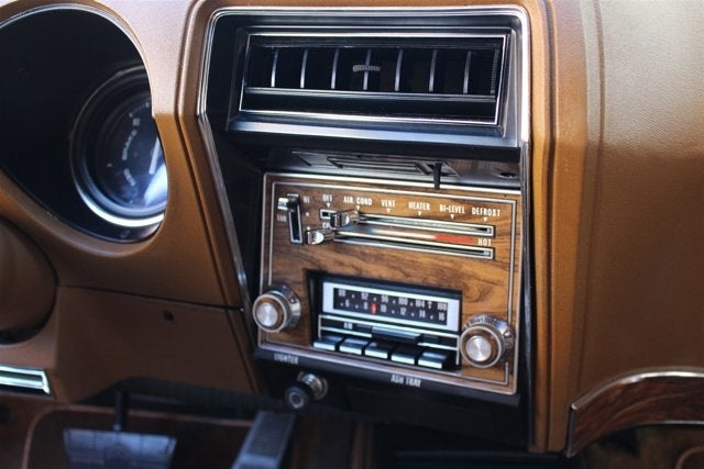 1974 Oldsmobile Cutlass Salon Base