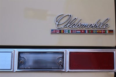 1974 Oldsmobile Cutlass Salon Base