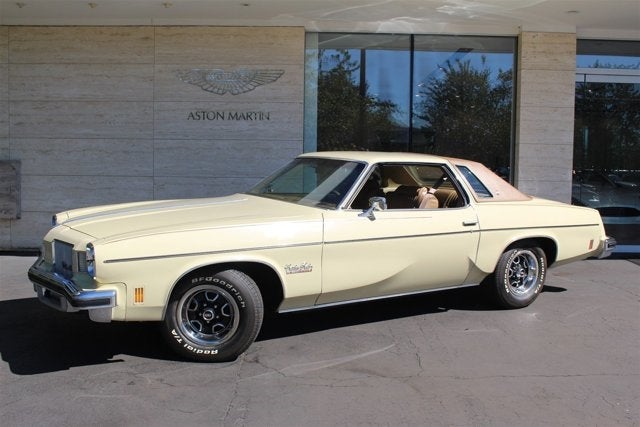 1974 Oldsmobile Cutlass Salon Base
