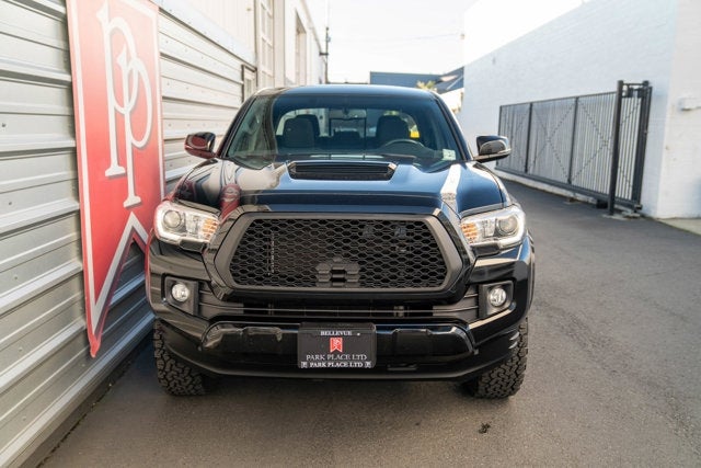 2017 Toyota Tacoma TRD Sport