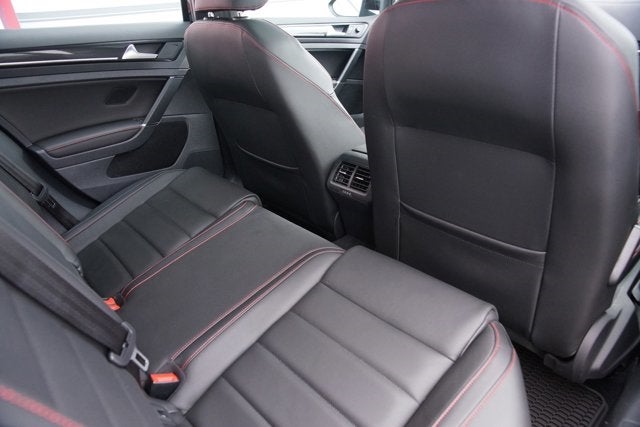 2016 Volkswagen Golf GTI Autobahn w/Performance Pkg