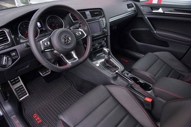 2016 Volkswagen Golf GTI Autobahn w/Performance Pkg