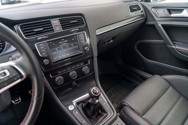 2016 Volkswagen Golf GTI SE w/Performance Pkg