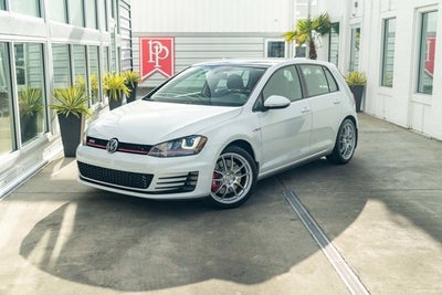 2016 Volkswagen Golf GTI SE w/Performance Pkg