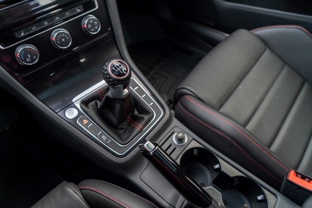 2016 Volkswagen Golf GTI SE w/Performance Pkg