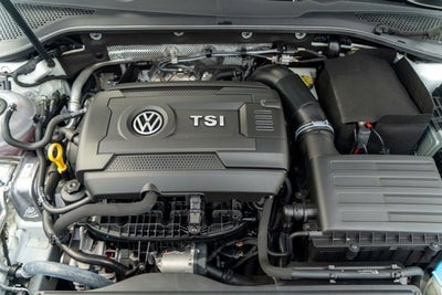 2016 Volkswagen Golf GTI SE w/Performance Pkg