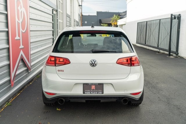 2016 Volkswagen Golf GTI SE w/Performance Pkg