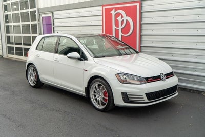 2016 Volkswagen Golf GTI SE w/Performance Pkg