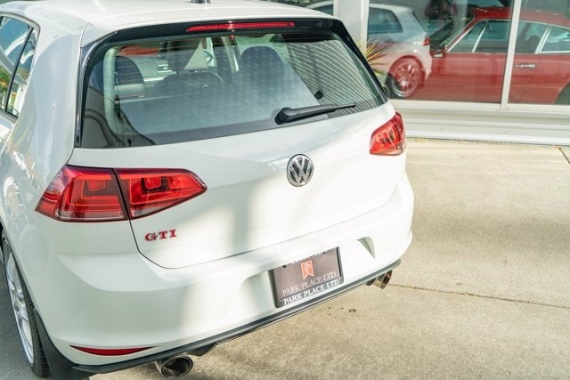 2016 Volkswagen Golf GTI SE w/Performance Pkg
