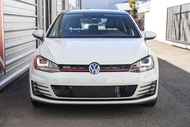 2017 Volkswagen Golf GTI SE