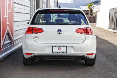 2017 Volkswagen Golf GTI SE