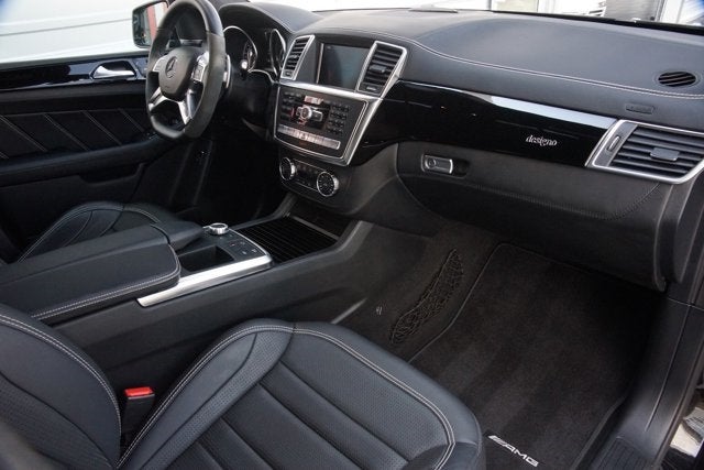2013 Mercedes-Benz ML63 AMG® P30 Performance