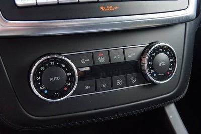 2013 Mercedes-Benz ML63 AMG® P30 Performance