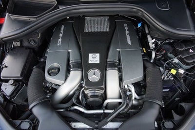 2013 Mercedes-Benz ML63 AMG® P30 Performance