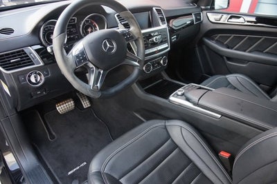 2013 Mercedes-Benz ML63 AMG® P30 Performance