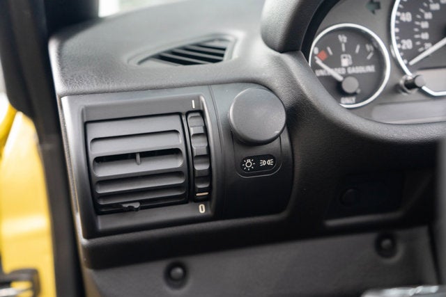 2002 BMW Z3 3.0i