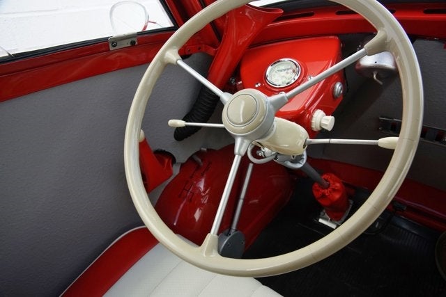 1957 BMW Isetta 300 Deluxe 'California'