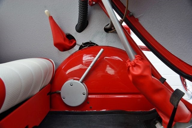 1957 BMW Isetta 300 Deluxe 'California'