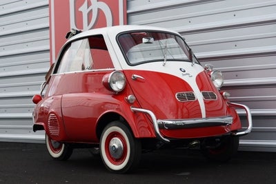 1957 BMW Isetta 300 Deluxe 'California'