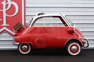 1957 BMW Isetta 300 Deluxe 'California'