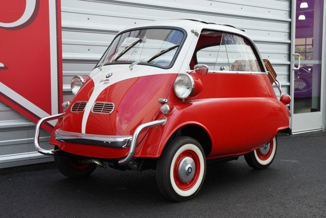 1957 BMW Isetta 300 Deluxe 'California'